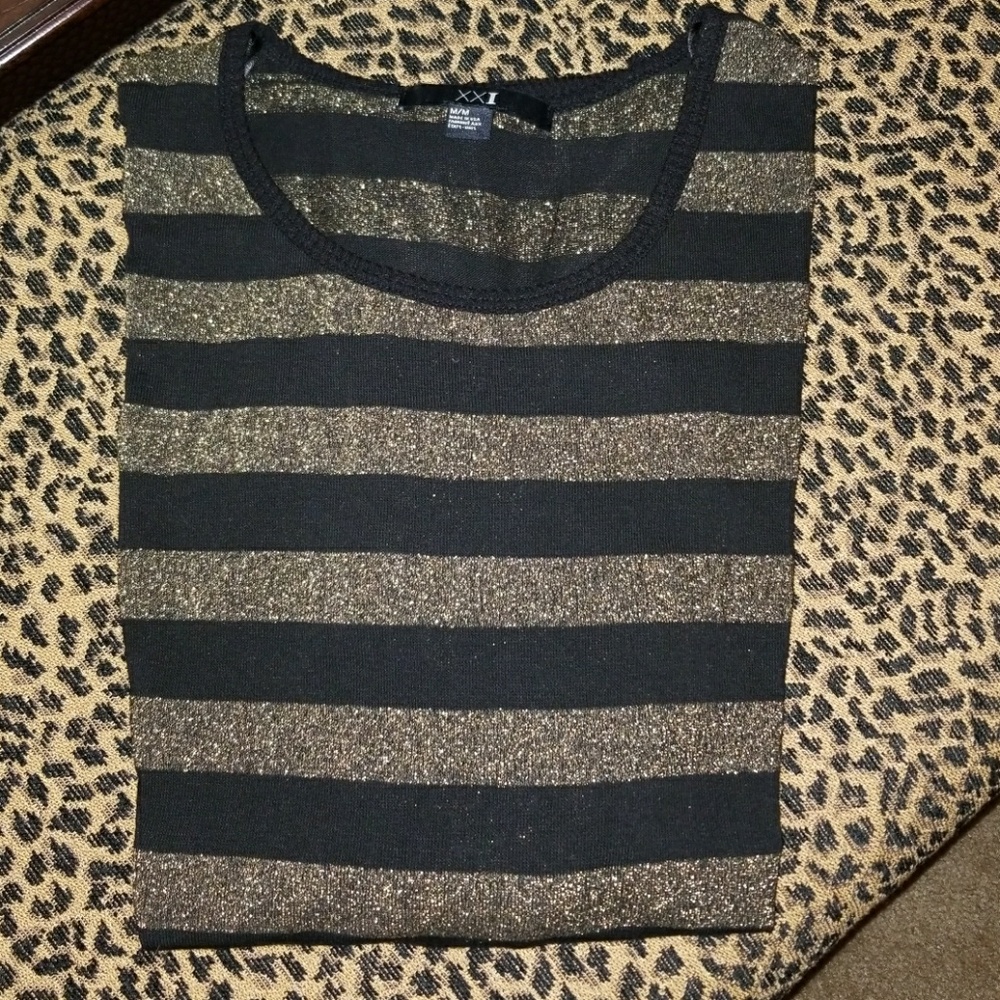 Black & Gold shiny blouse